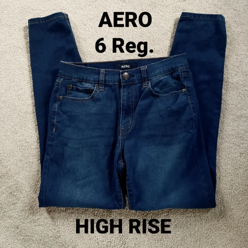 AERO HIGH RISE JEANS - Picture 1 of 4